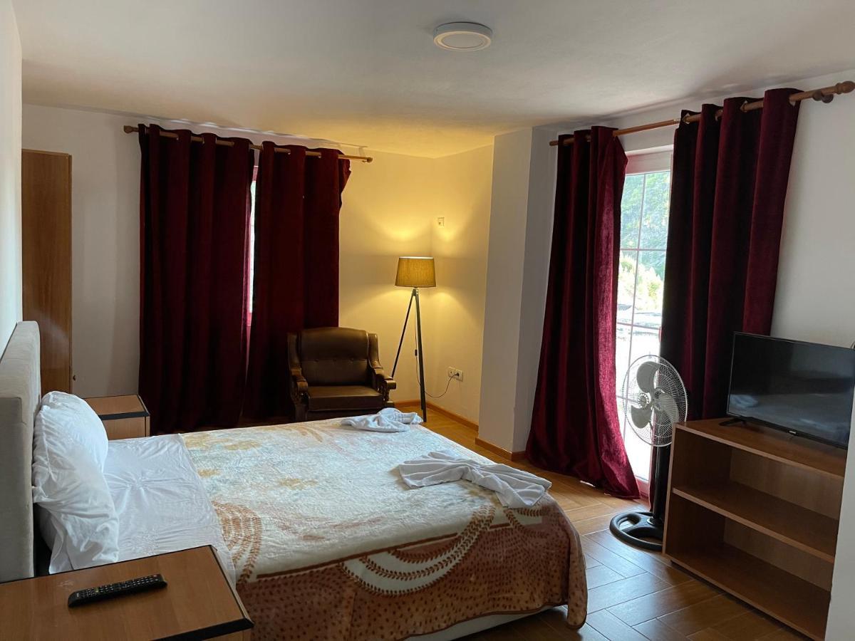 Hotel Internacional Gym & Spa Fushe-Arrez Luaran gambar